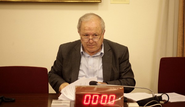 Στο Ωνάσειο λόγω αδιαθεσίας ο Χρ. Μαρκογιαννάκης