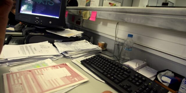 Τρεις μέρες μόνο για το κοινωνικό μέρισμα. Κλείνουν τη Δευτέρα οι αιτήσεις