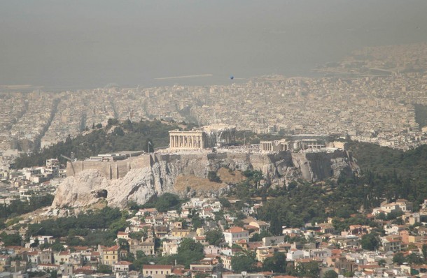 Το όζον “πνίγει” την Αθήνα. Πώς να προστατευθείτε