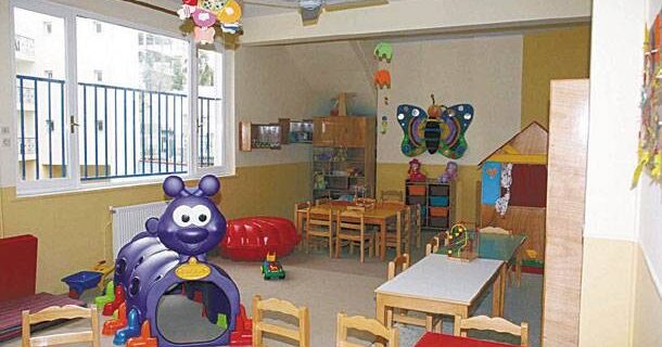 Έρχονται προσλήψεις μόνιμων υπαλλήλων στους παιδικούς σταθμούς. Αλλιώς μπαίνει λουκέτο