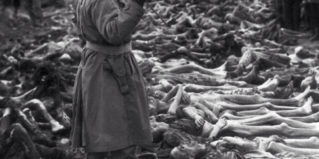 Μηχανή του Χρόνου: Όταν οι  Γερμανοί πολίτες υποχρεώθηκαν να αντικρίσουν τα θύματα των Ναζί