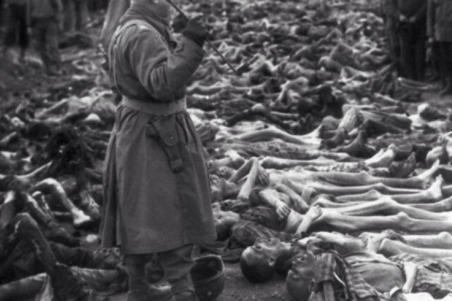 Μηχανή του Χρόνου: Όταν οι Γερμανοί πολίτες υποχρεώθηκαν να αντικρίσουν τα θύματα των Ναζί