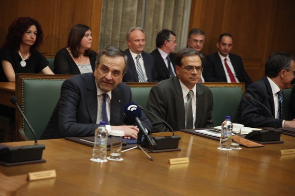 Σαμαράς: Πάμε να εξαντλήσουμε την 4ετία. Χρειάζεται σοβαρότητα, πολλή δουλειά, λίγες κουβέντες