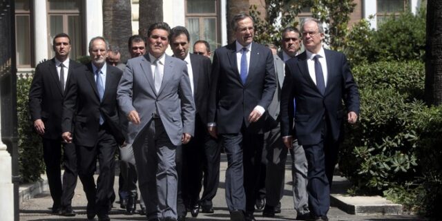 Μετά τον ανασχηματισμό, ο καυτός Ιούλιος και το καθοριστικό πολιτικά φθινόπωρο