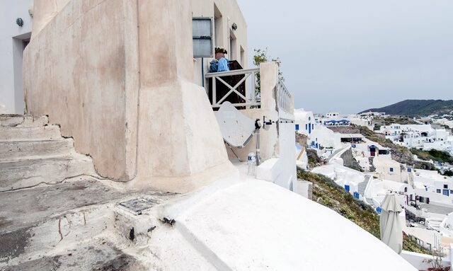 Θερινό ηλεκτροσόκ στα εξοχικά: Τσιμπημένοι έως και 11% οι λογαριασμοί ρεύματος