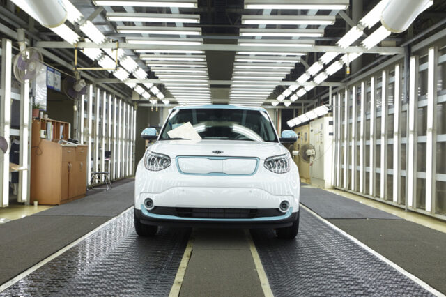 Στο τέλος του 2014 στην Ελλάδα το ηλεκτρικό Kia Soul EV