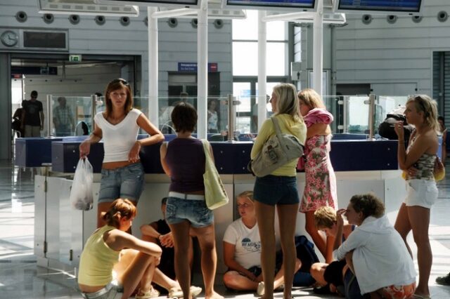 Σαμαράς: Ελέγχους στους τουριστικούς προορισμούς για να αποφευχθούν αυξήσεις τιμών