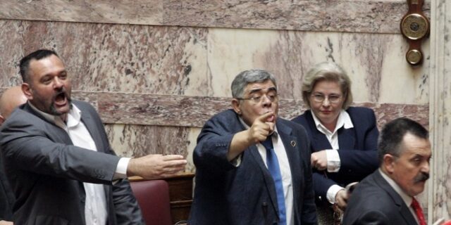 Μέσα Νοεμβρίου η δίκη της Χρυσής Αυγής