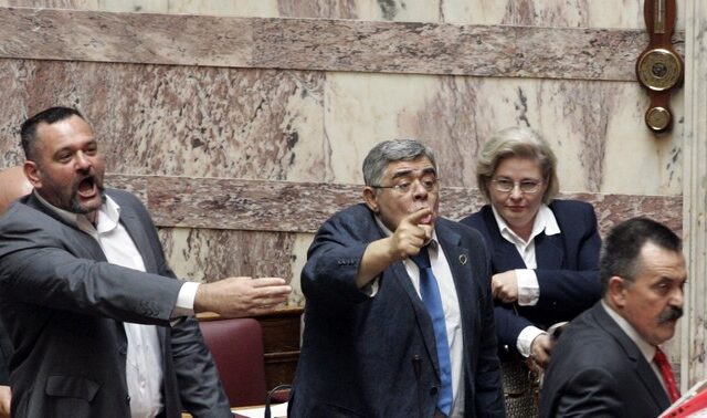 Μέσα Νοεμβρίου η δίκη της Χρυσής Αυγής