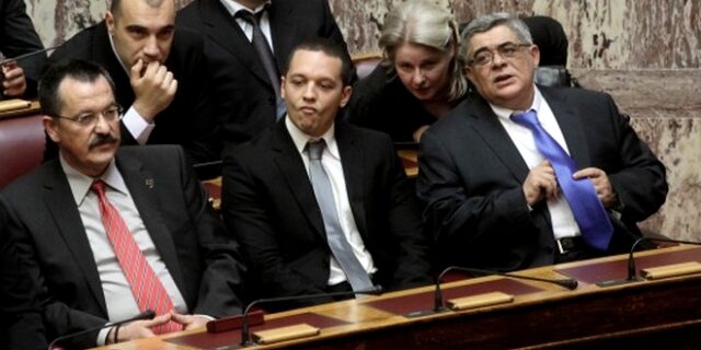 “Όχι” του εισαγγελέα στο αίτημα μεταγωγής των χρυσαυγιτών στη Βουλή