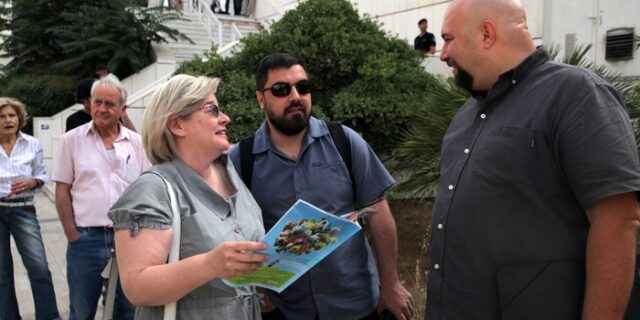 Σε κατ’ οίκον περιορισμό προσωρινά η Ελένη Ζαρούλια. Ο Εισαγγελέας ζητά την προφυλάκιση της