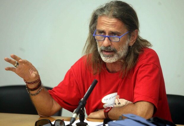 Καταθέτει ο πρόεδρος της Ένωσης Ελλήνων Φωτορεπόρτερ για την επίθεση χρυσαυγιτών σε συνάδελφους του
