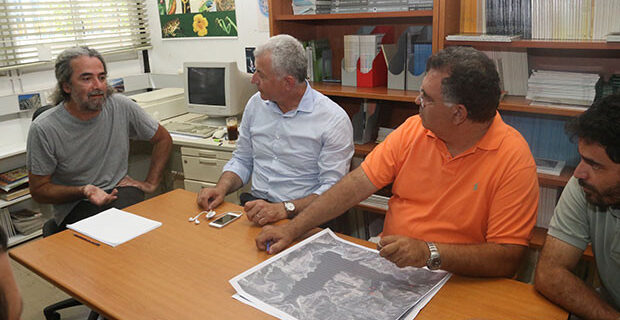 Σύσκεψη για την αιχμαλωσία του κροκόδειλου