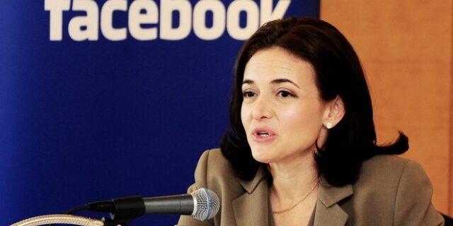 Να μαζέψει τα ασυμμάζευτα προσπαθεί το Facebook: Παραδέχθηκε το λάθος για το “πείραμα” εν αγνοία των χρηστών