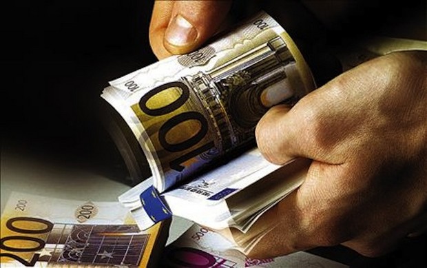 Με επιτόκιο 3,5% άντλησε το δημόσιο 1,5 δισ. ευρώ