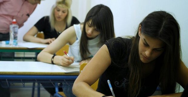 Αλλαγή για τους ανεξεταστέους των ΓΕΛ: Εξέταση τον Ιούνιο, αντί Σεπτεμβρίου
