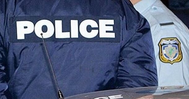 Καταγγελία: Τρεις αστυνομικοί συνέλαβαν παράνομα, χτύπησαν και έκλεψαν ιδιώτη