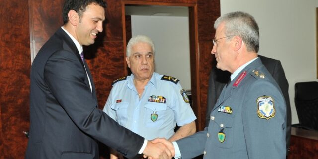 Κικίλιας: “Η Αστυνομία με μία μόνο σφαίρα ακινητοποίησε τον Μαζιώτη”