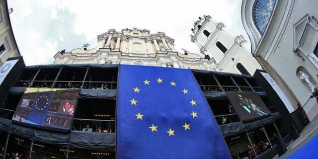 Η Λιθουανία μπήκε στο ευρώ