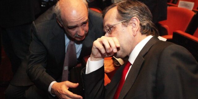 Ο Βαγγέλας, το Μαξίμου και η αναζήτηση στρατηγικής για τη Ν.Δ
