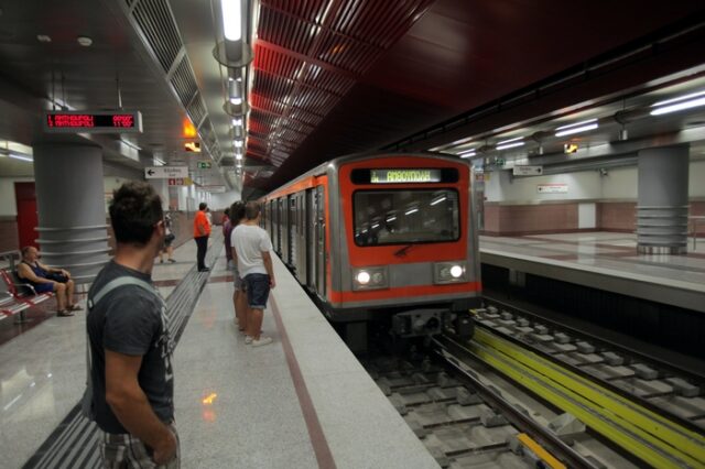 Ανατροπή στις συγκοινωνίες της Αττικής: Τι αλλάζει σε μετρό, λεωφορεία, ΚΤΕΛ και τρόλεϊ