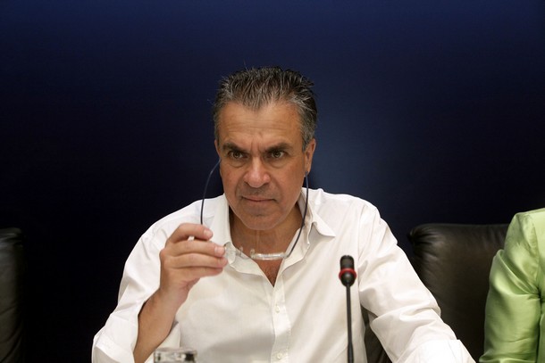 Ντινόπουλος: “Αν δεν μειώσουμε τους φόρους, θα μειωθούν οι ψηφοφόροι”
