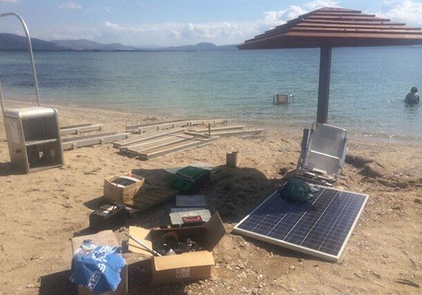 Προς τη δημιουργία δύο παραλιών καθολικής προσβασιμότητας για ΑμεΑ