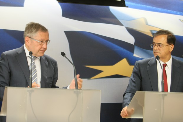 Ρέγκλινγκ: “Έχουμε επενδύσει στο μέλλον της Ελλάδας. Η χώρα γίνεται σιγά σιγά ανταγωνιστική”