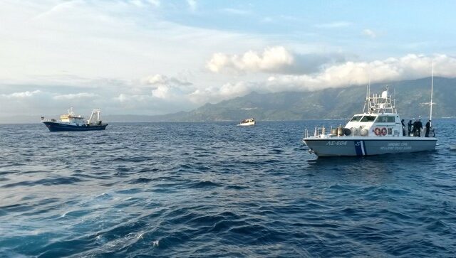 Ναυάγιο με δυο νεκρούς μετανάστες στο Καρλόβασι Σάμου