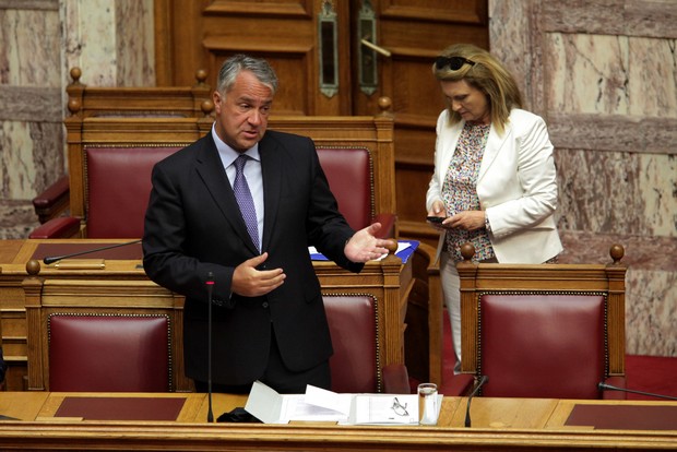 Το ΠΑΣΟΚ βάλλει κατά του Μάκη Βορίδη