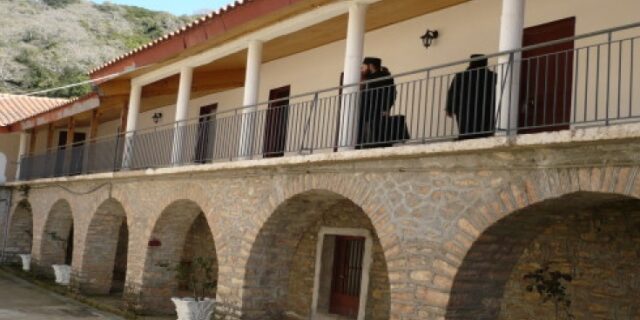Πάτρα: Μοναστήρι φέσωσε πιστό