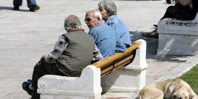 Ποιοι κερδίζουν αν βγουν τώρα στη σύνταξη