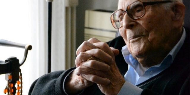 Εμ. Κριαράς: Αυτά που με έμαθαν τα 107 χρόνια ζωής μου