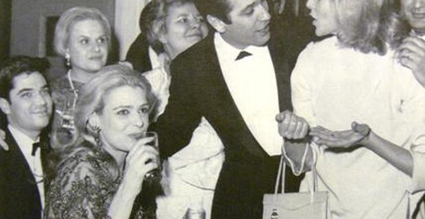 Μηχανή του Χρόνου: Η αποθέωση Μερκούρη και Κούρκουλου στην παράσταση “Ίλια Ντάρλινγκ” στις ΗΠΑ