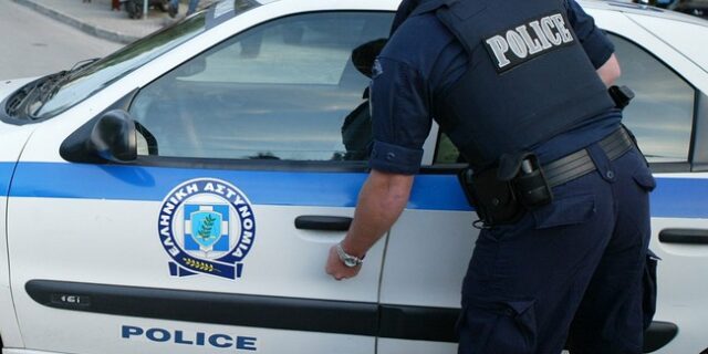 Έγκλειστος σε άδεια και αποφυλακισμένος, πρωταγωνιστές σε απόπειρα ανθρωποκτονίας και πυροβολισμούς σε μπαρ
