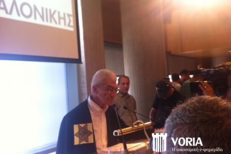 Με το Αστέρι του Δαβίδ στο στήθος ο Μπουτάρης στην ορκωμοσία