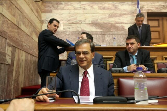 Πρώτη Χαρδούβελη στη Βουλή: Το φάγαμε το πολύ το ξύλο, έχουμε όμως κι άλλα δημοσιονομικά μέτρα