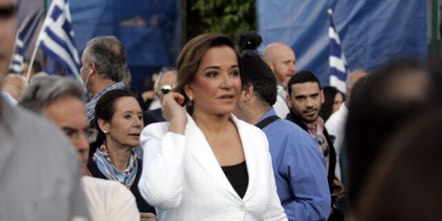 Κριτική Μπακογιάννη στην κυβέρνηση για ΕΝΦΙΑ και σύμφωνο συμβίωσης