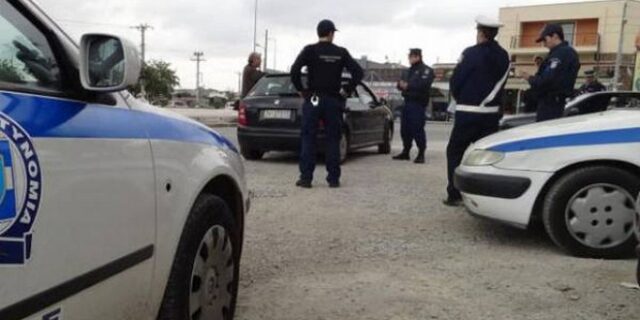 Οι γκαφατζήδες της Μακρακώμης: Πήραν ψεύτικα όπλα και βγήκαν στο δρόμο για να κάνουν viral βίντεο