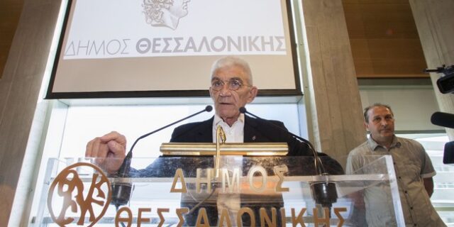 Επίτιμος δημότης Δυρραχίου ο Γ. Μπουτάρης