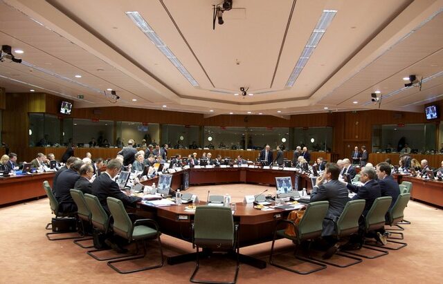 Ecofin: “Αναγκαία η βελτίωση του επενδυτικού κλίματος στην Ευρώπη”