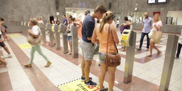 Έρχεται η κάρτα απεριορίστων διαδρομών για ανέργους