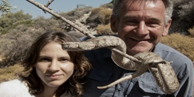 Το Discovery Channel φτιάχνει ντοκιμαντέρ για την οχιά της Μήλου