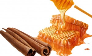 Μέλι και κανέλα: Ο “φόβος” και “τρόμος” των φαρμακοβιομηχανιών