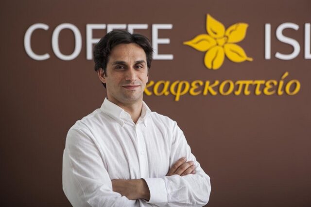 Ο άνθρωπος πίσω από την μεγαλύτερη αλυσίδα καφέ στην Ελλάδα