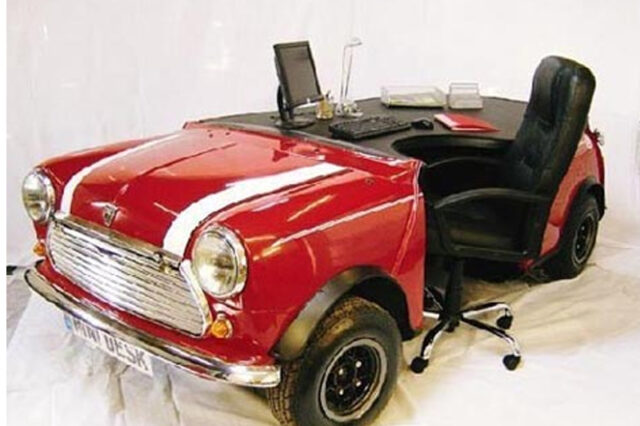 Το παλιό Mini, τώρα και …πολυτελές γραφείο