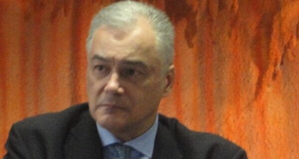 Παραιτήθηκε ο Έλληνας πρέσβης στο Βερολίνο 24 ώρες μετά την επίσκεψη του Πρωθυπουργού