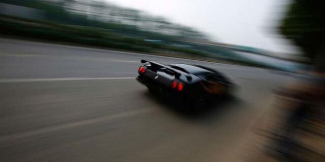 Φτιάχνοντας από το μηδέν μια Lamborghini