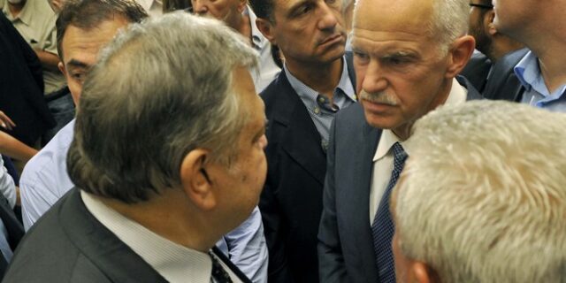 “Γιώργο γερά να πέσει η δεξιά”. “Θα τα πούμε την Τετάρτη” η απάντηση Bενιζέλου. Θερμή υποδοχή στον Γιώργο Παπακωνσταντίνου