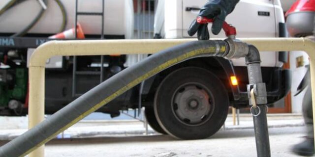 Στα 10 με 12 λεπτά το κέρδος: Σε 1,15 με 1,2 ευρώ το λίτρο θα πέσει η τιμή του πετρελαίου θέρμανσης